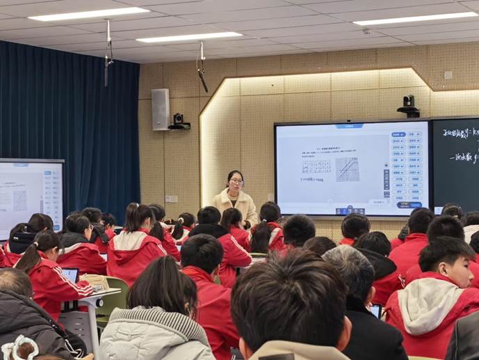 4AD3F609EED97A25160DC0619307D2B2